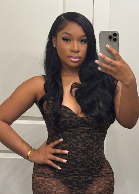 Implicada apasionada quiero amantes ardientes