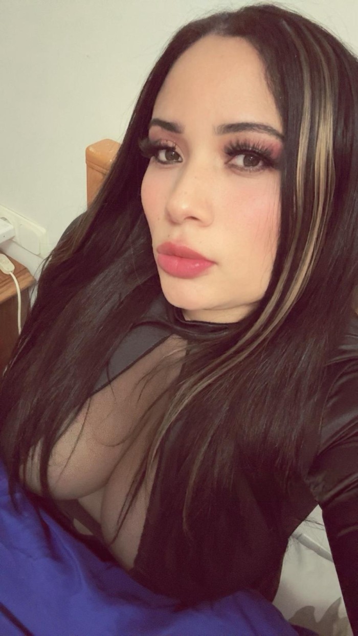 Julia me gusta follar a 4 patitas sin parar besos