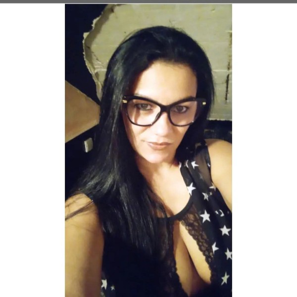 MORENAZA BRASILEÑA FOGOSA 24HRS  FOTOS REALES