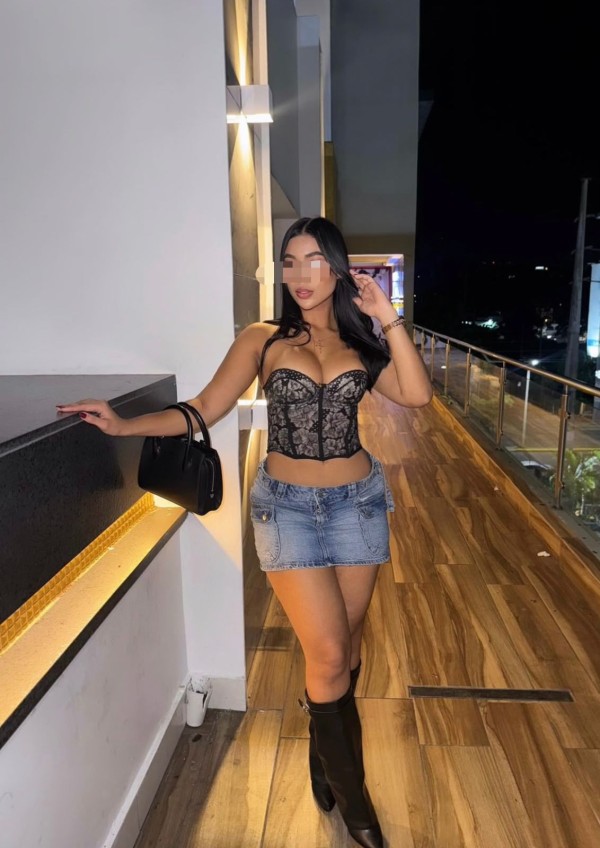 LUNA NOVEDAD MUY SEXY Y MUY FIESTERA