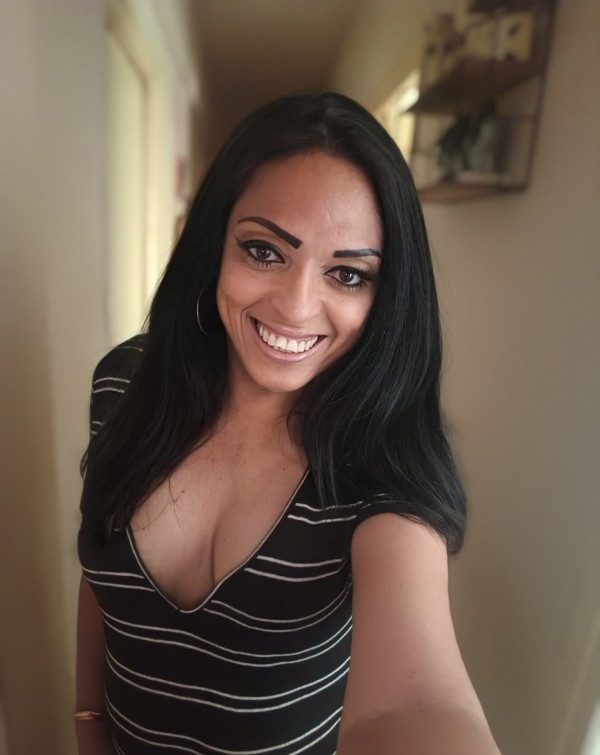 Soy Perla una madurita Trans enrollada y juguetona