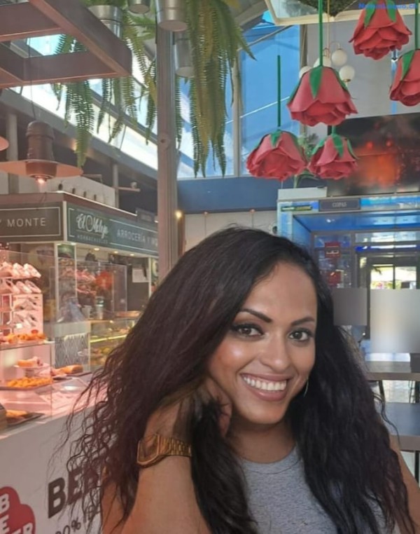 Soy Perla una madurita Trans enrollada y juguetona