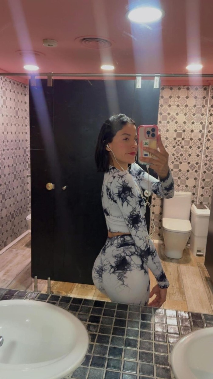 DELICIOSA MAMADORA Y MUY GUARRA SALIDAS 24 HORAS