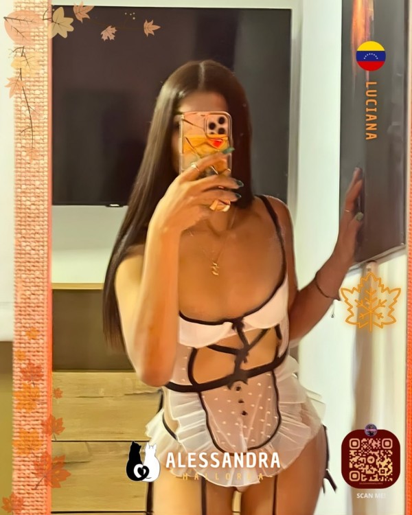 ESCORT PRECIOSA Y COMPLACIENTE, SEXY EN EL CENTRO DE PALMA. 24HORAS