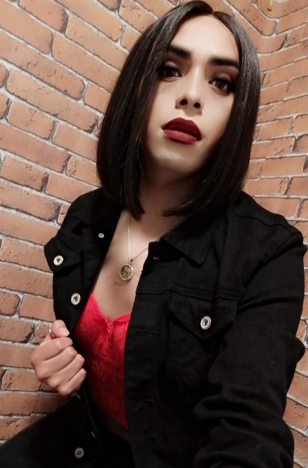 Maya Trans de visita