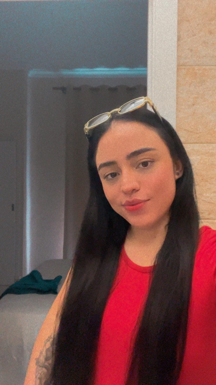 EXQUISITA MAMADA ; GARGANTA PROFUNDA