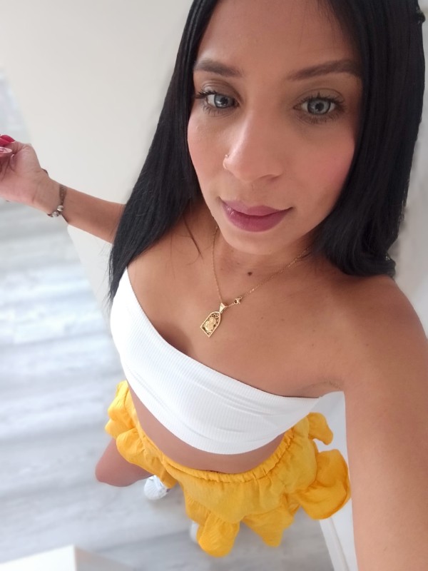 DEBORA, LA MAGIA DE UN ENCUENTRO IRRESISTIBLE