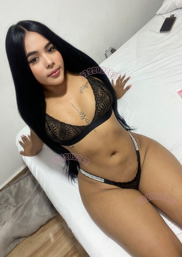 MORENA EXQUISITA, CON CULITO TOP Y COSITAS MUY RICAS