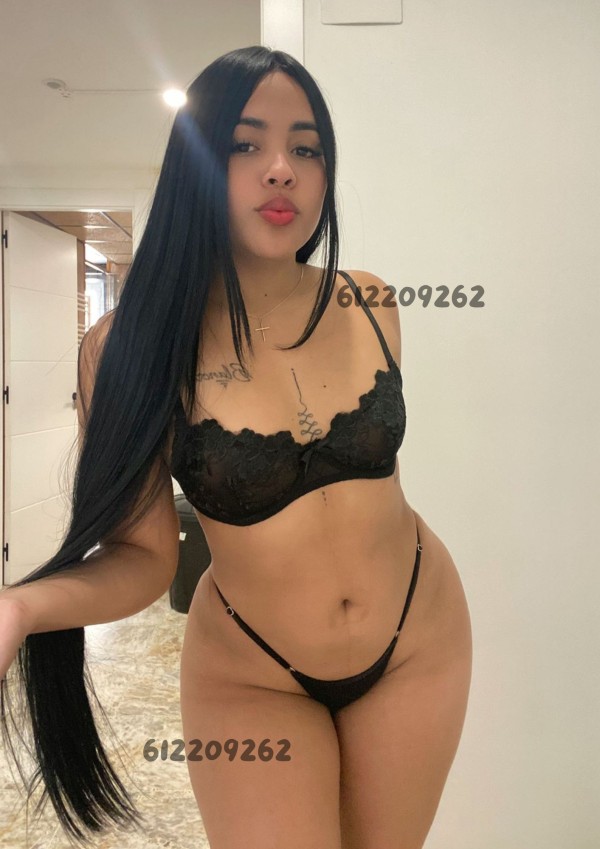 MORENA EXQUISITA, CON CULITO TOP Y COSITAS MUY RICAS