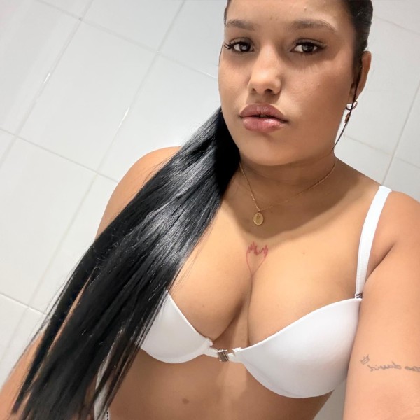 LINDA MORENA EN PORRIÑO