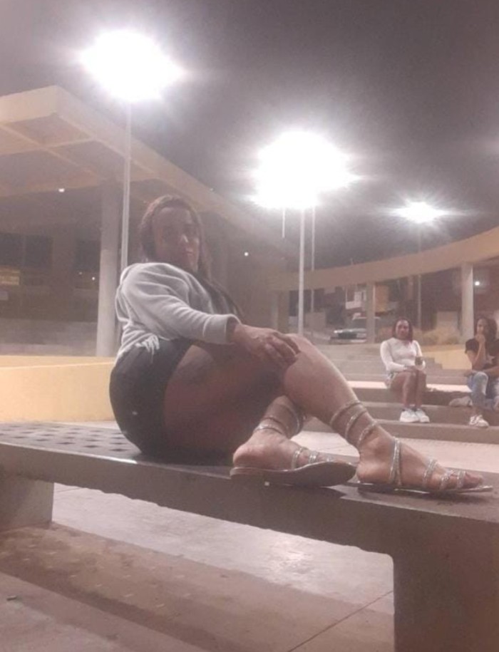 GUARRA FIESTERA ARDIENTE VERSÁTIL QUE DEJA HUELLA