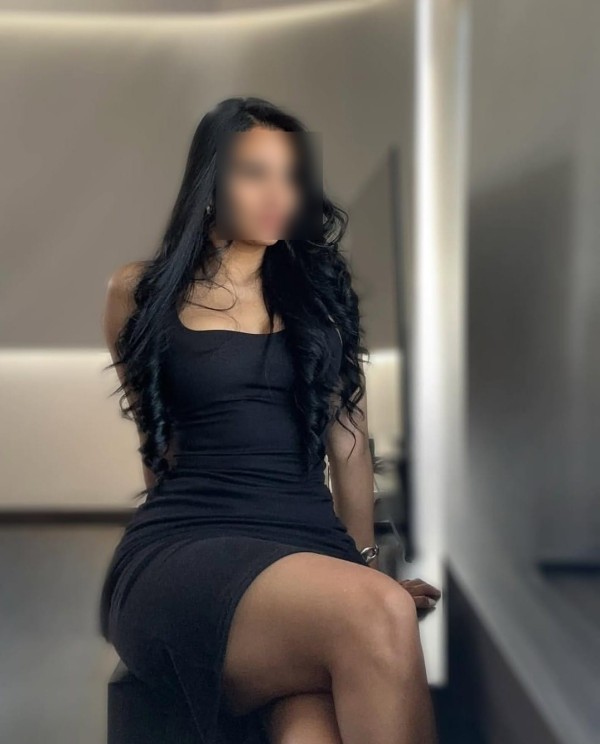 GABI MASAJES BESOS TRATO DE NOVIOS!!