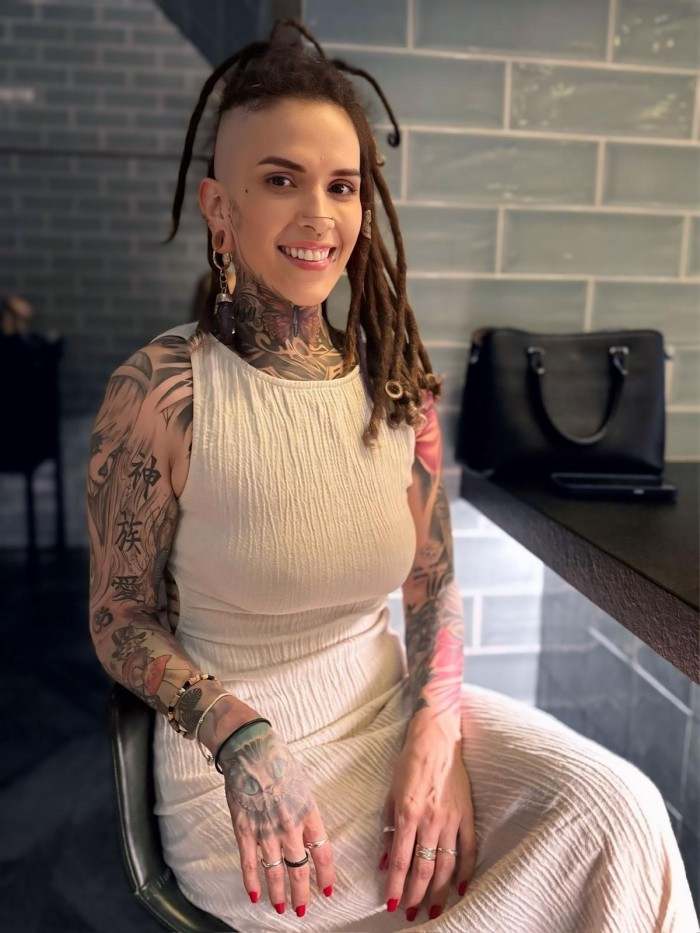 JULIA BRASILEÑA 604884934 – HUELVA