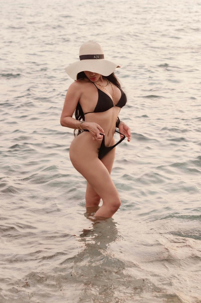 LA COMPLICIDAD QUE ENCENDERÁ TU NOCHE 633143712