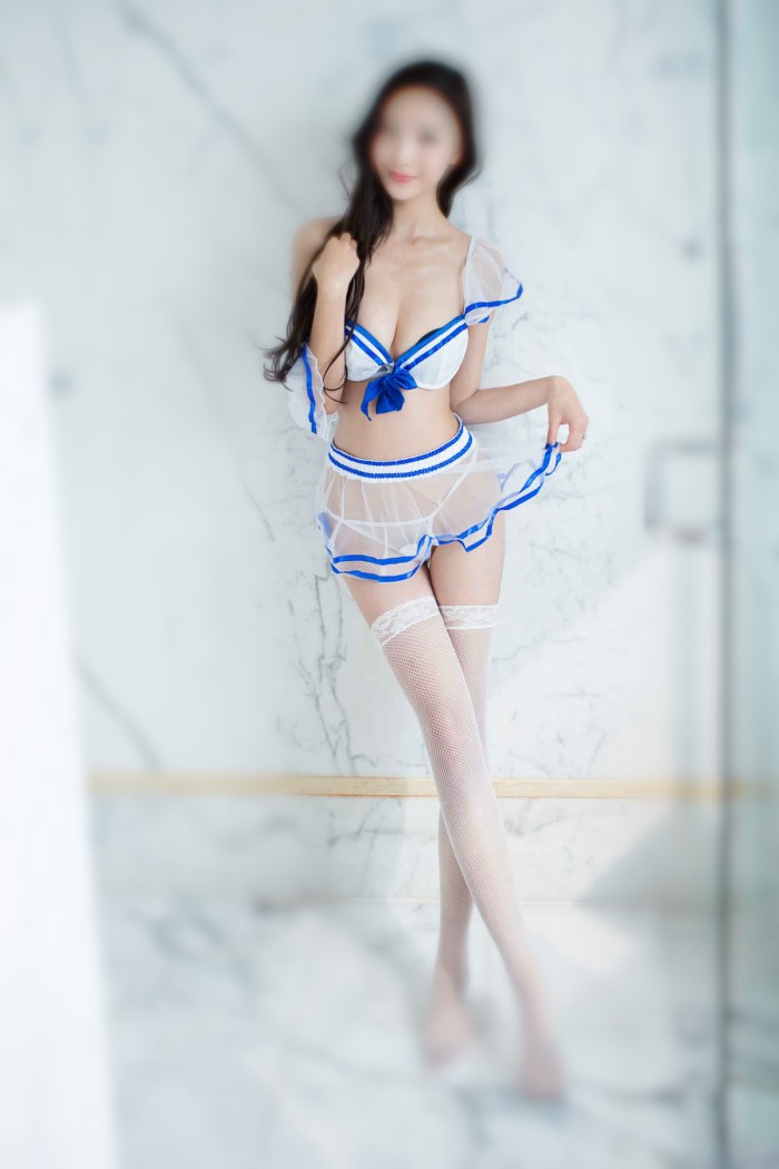 CACHONDA GUAPÍSIMA AMOROSA AMIGA DE SENSIBLE!!