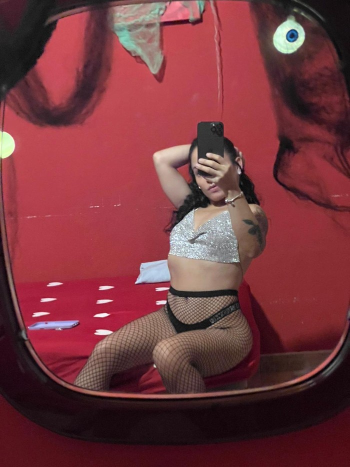 PONME EN 4 LLEGUE MAS CALIENTE QUE NUNCA