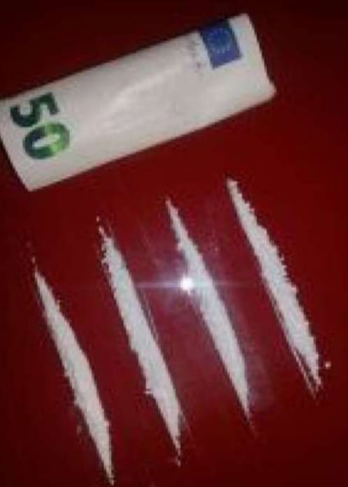 Estoy la 24 hora muy completa fiestera