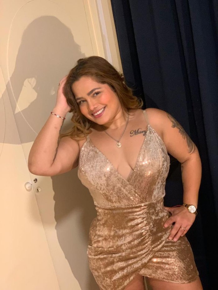 GRANDOTA Y DIVERTIDA EN LA ZONA DE BORMUJO