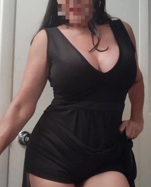 NOVEDAD MADURITA CACHONDA FRANCES MASAJES Y MAS