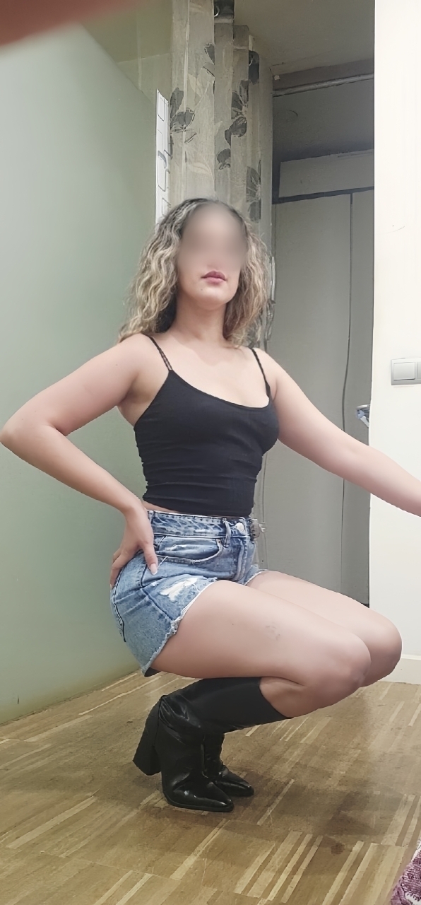 Tu putita nifadora,me pongo muy cachonda.