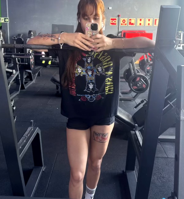 MARINA CATALANA CALENTA MOLT SENSUAL