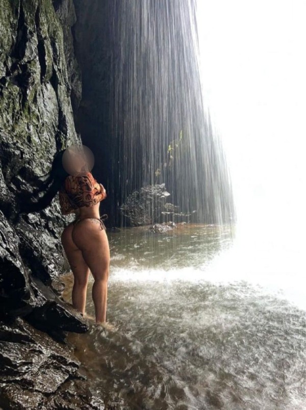 Latina cachonda, morbosa y real