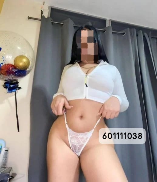 Soy Sandra trabajo de lunes ha viernes de 10 ha 5 de la tarde