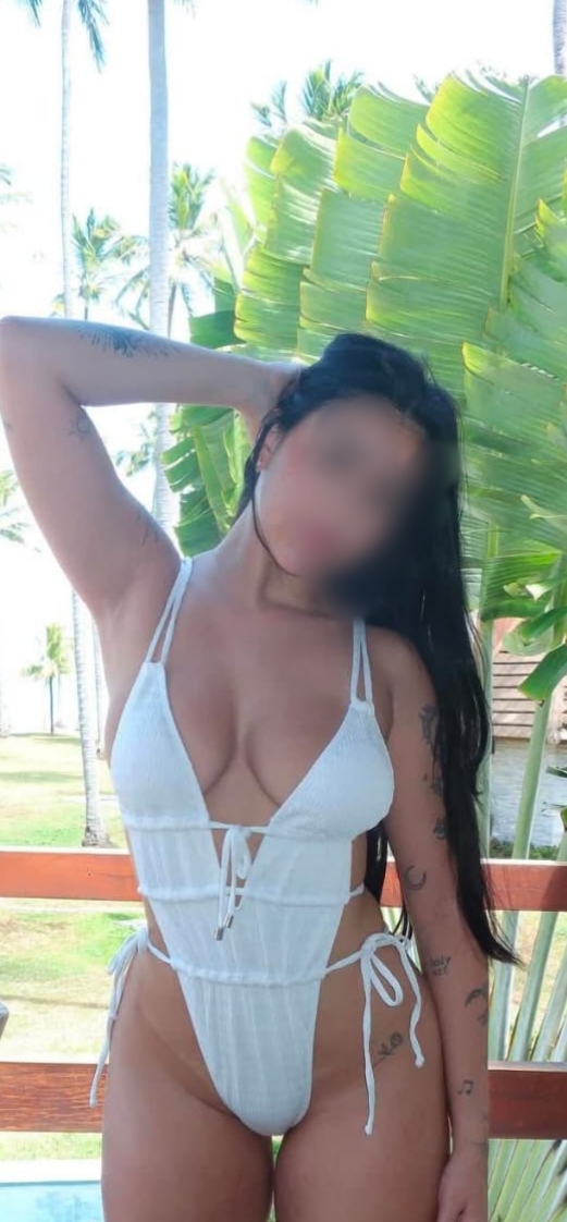 LA BEBE DE SU VIDA!! VENGA CHUPAR MI XOXITO RODADO Y CALIENTE!!