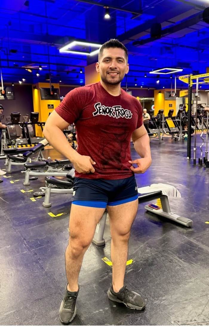 EXCELENTE MASAJISTA PROFESIONAL TITULADO MEXICANO