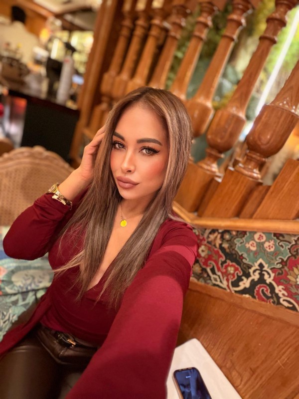 LUCI BELLEZA ARGENTINA CUERPO FITNESS MIRADA MÁGICA CARÁCTER ENCANTADOR