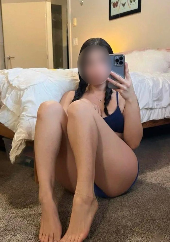 SOFIA NOVEDAD!! JOVENCITA MORBOSA CARIÑOSA FIESTERA PARTICULAR EN TORRIJOS