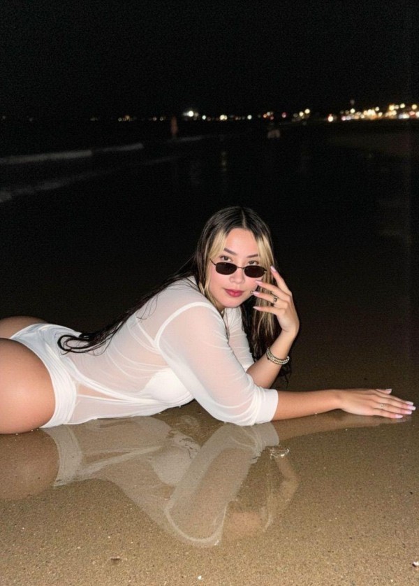 LUNITA COLOMBIANA RECIEN LLEGADA