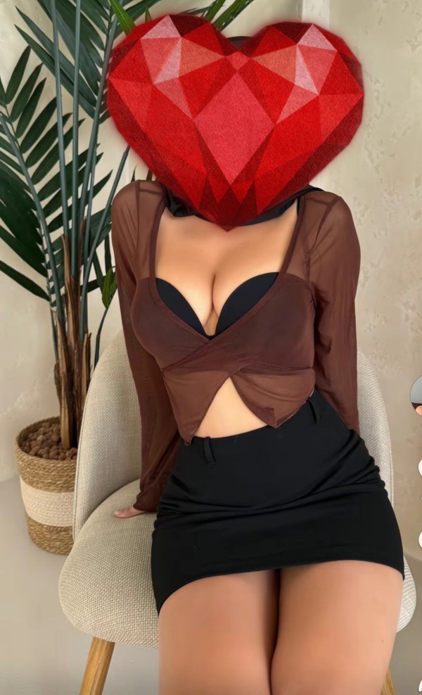 Preciosa Marroquí 26 años novedad Fuengirola