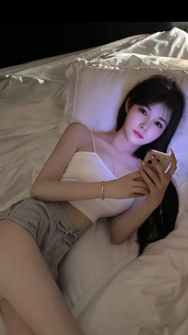 MUY GUAPAS, OPORTO, 667584911