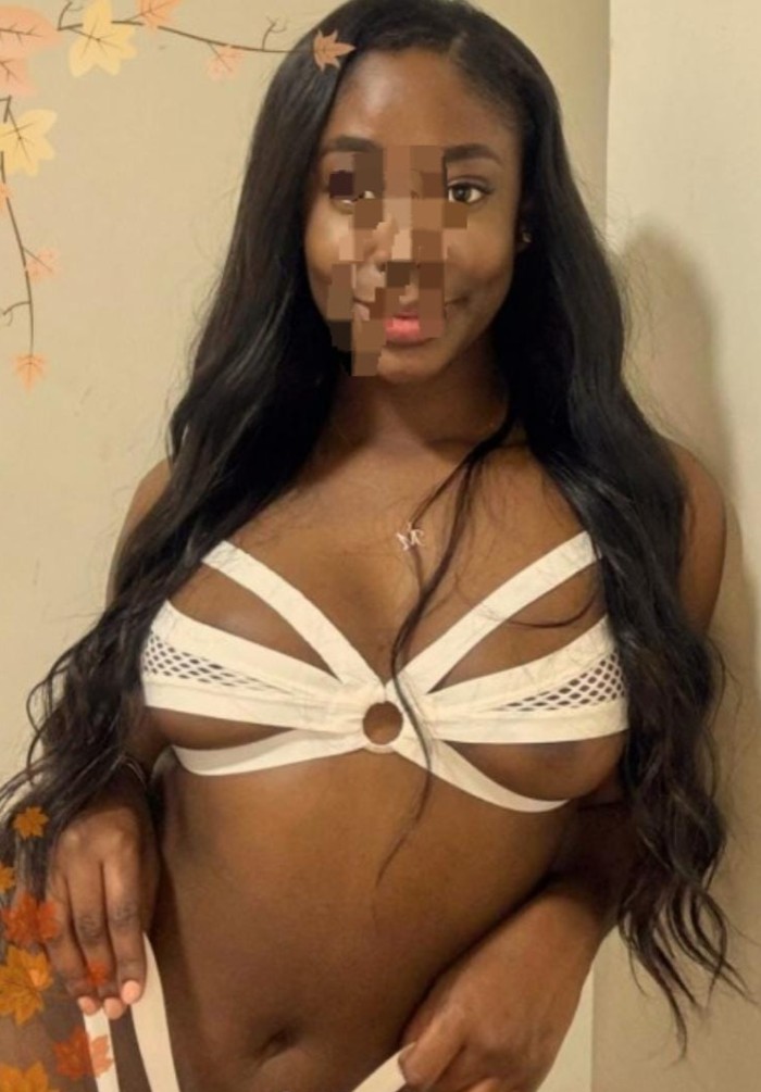 SENSUAL ARDIENTE BOMBA DE SEXO