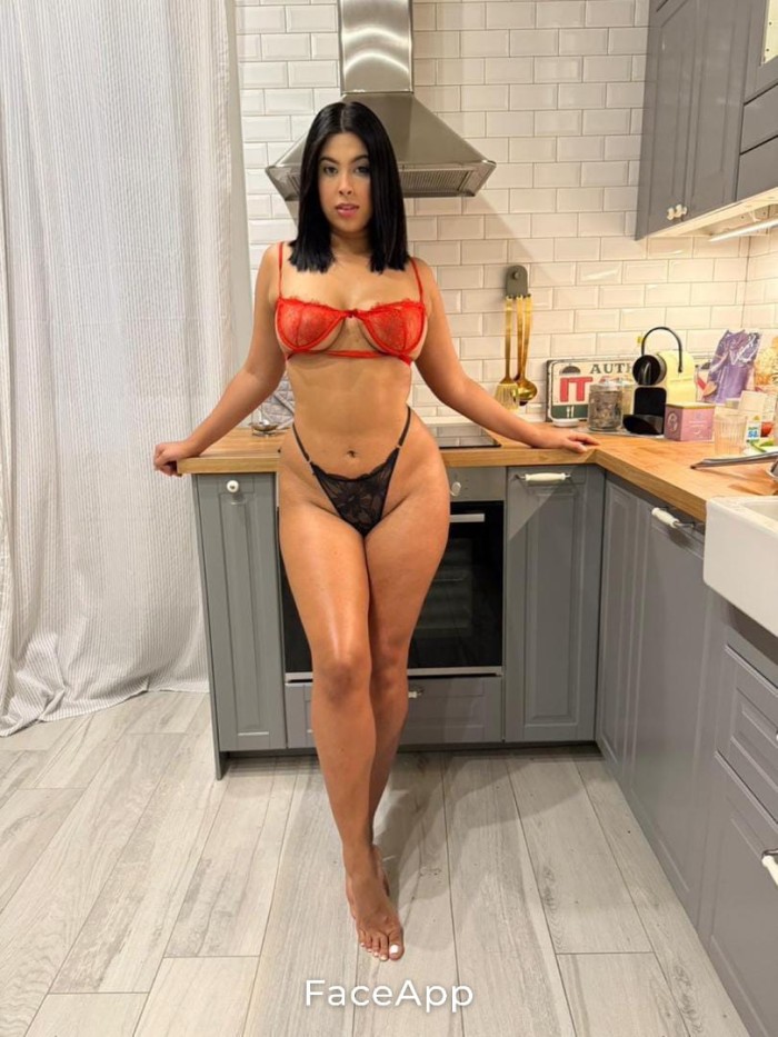 DUBRE EL ENCANTADOR COQUETEO DE RUBY