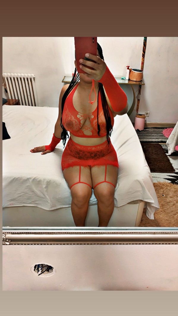 Shantal 20 añitos MUY CALIENTE Y TRAVIESA, FIESTERA 627485015