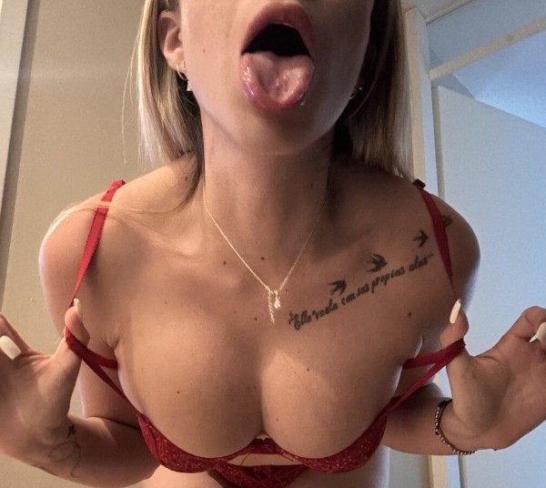 CULO GRANDE Y GANAS DE FOLLAR