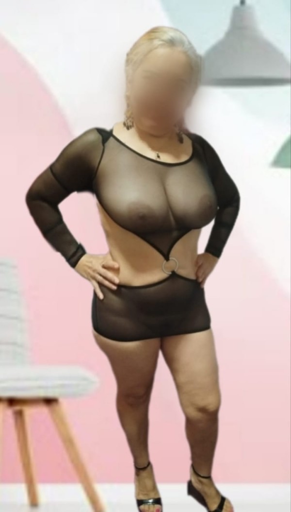 Madurita súper caliente y morbosa, FOLLAMOS AHORA?