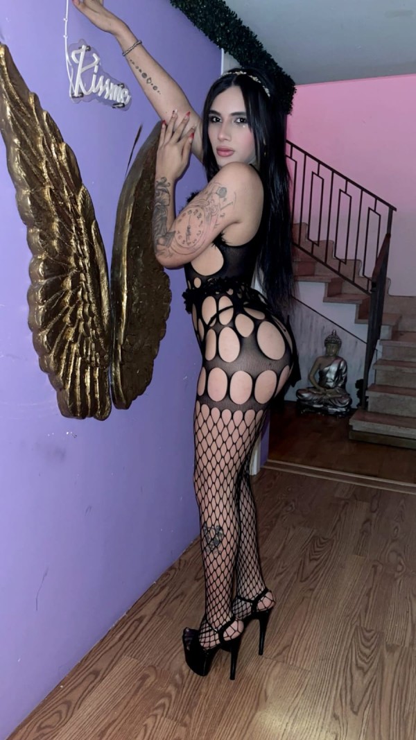 FUEGO LATINO QUE ENCENDERÁ TUS NOCHES 24 HORAS