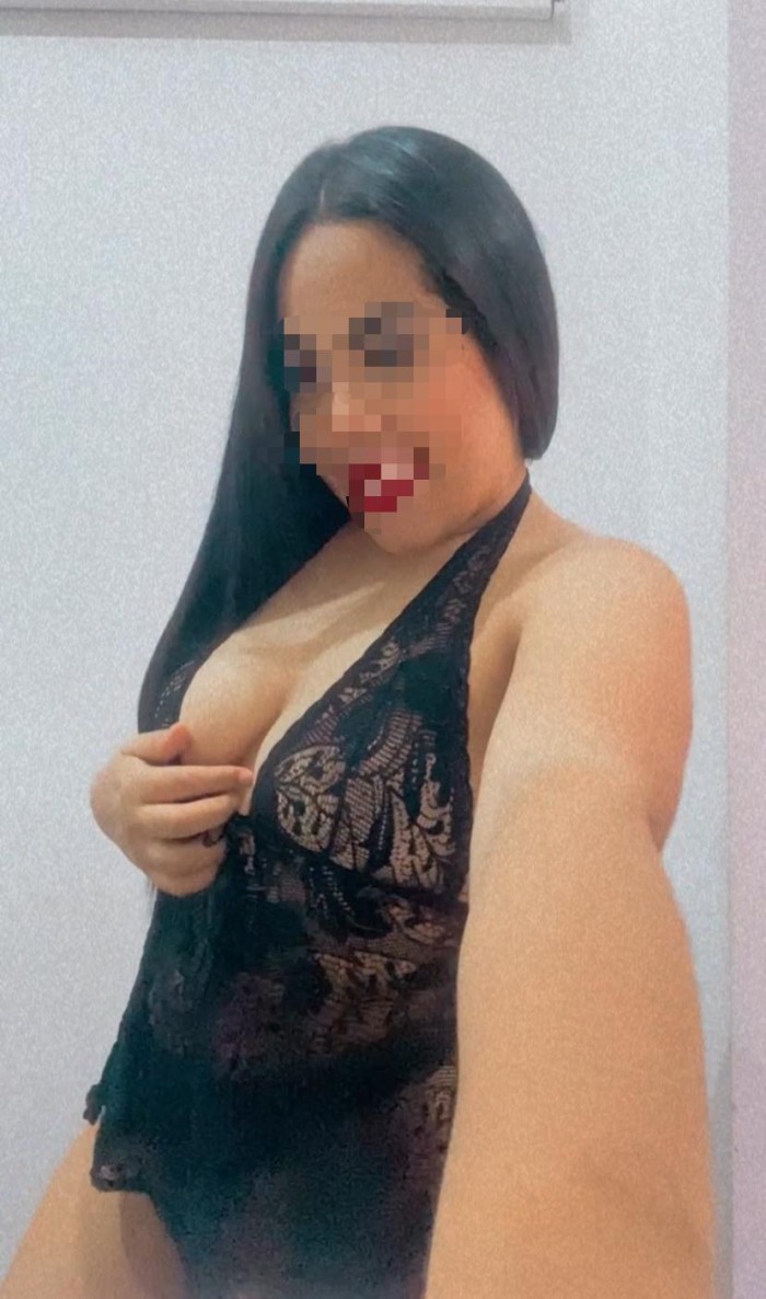 UNA MORENITA MUY GUARRA ,,24 HORAS