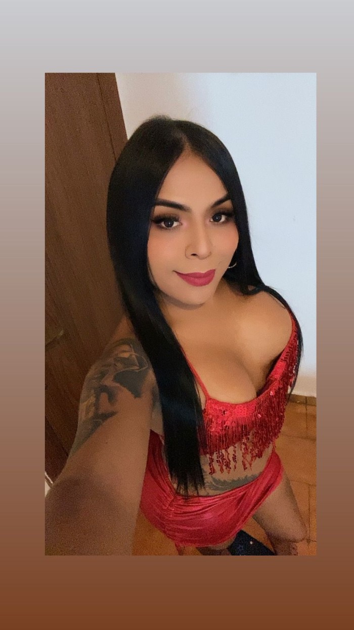 En Plaza roma 24 hrCañera Dominante Y Lechera Acepto bizm