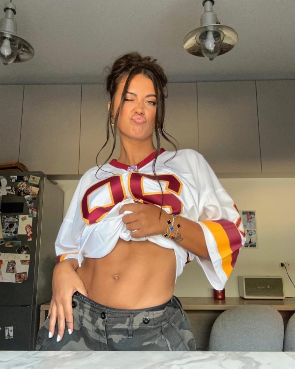 RECIEN LLEGADA DE GRECIA, MORBOSA Y MUY COMPLACIT