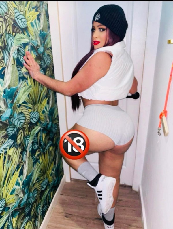 Morena guapa recién llegada a tu ciudad