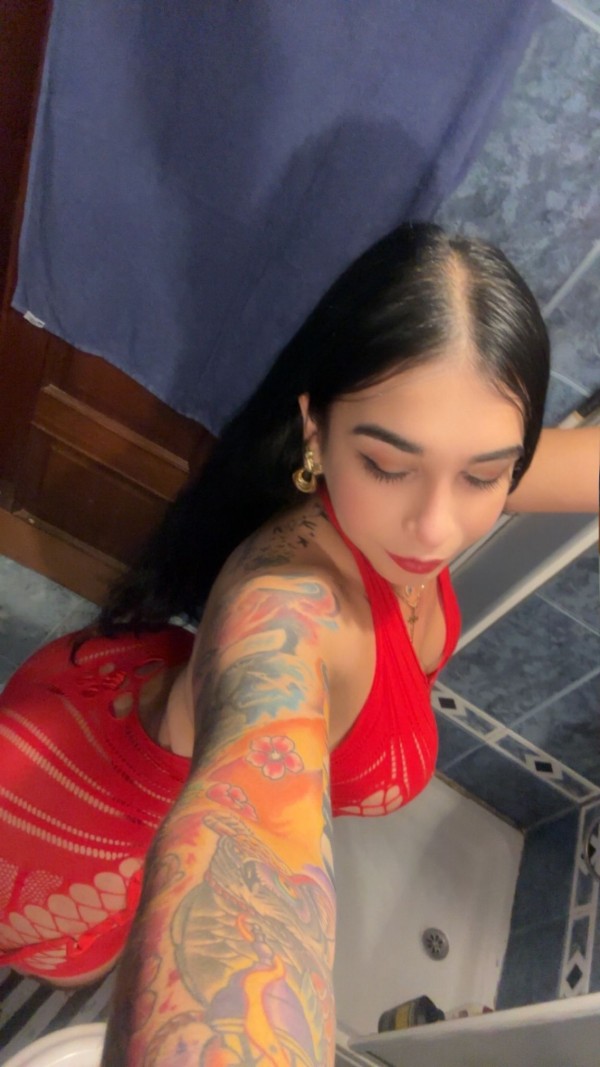 FIESTERA INDEPENDIENTE CACHONDA GUARRA