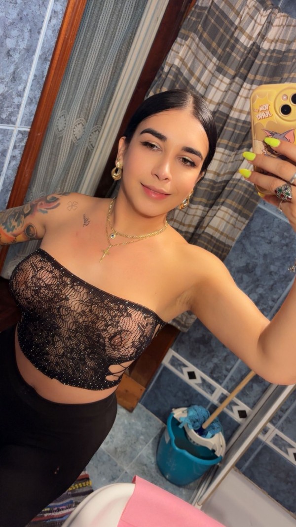 FIESTERA INDEPENDIENTE CACHONDA GUARRA