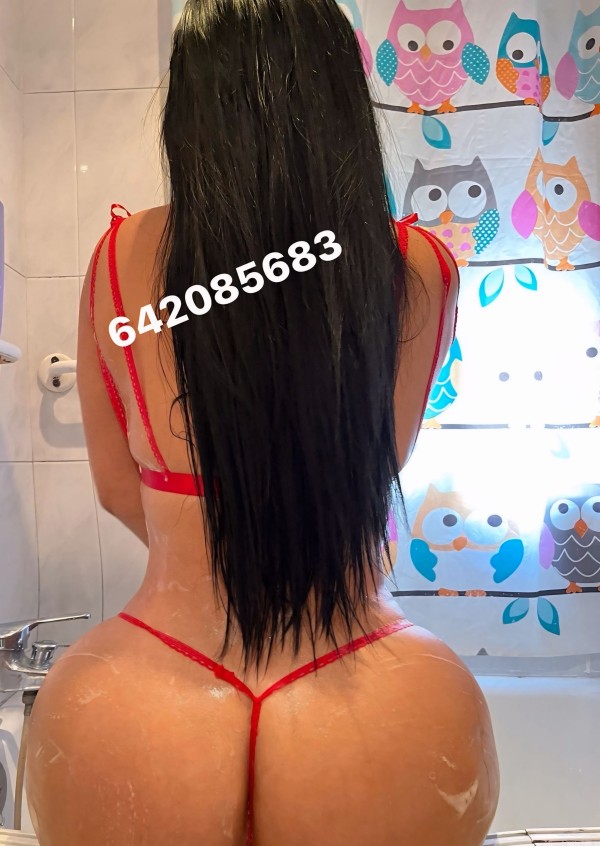 Morenaza pechugona fiestera viciosa fiestera 24 horas en zaragoza