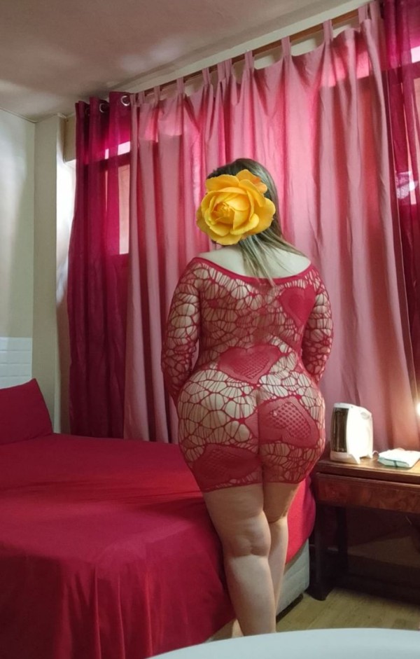 Gatita sensual y pervertida