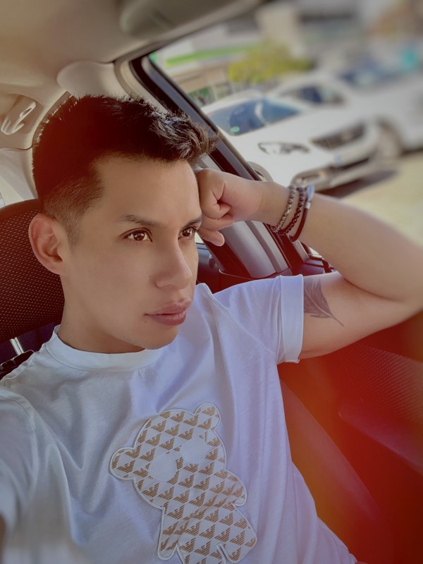 ULTIMOS DIAS EN MALAGA ,RODRIGO,DISCRETO ,EXCLUSIVO ,con PISO PRIVADO .