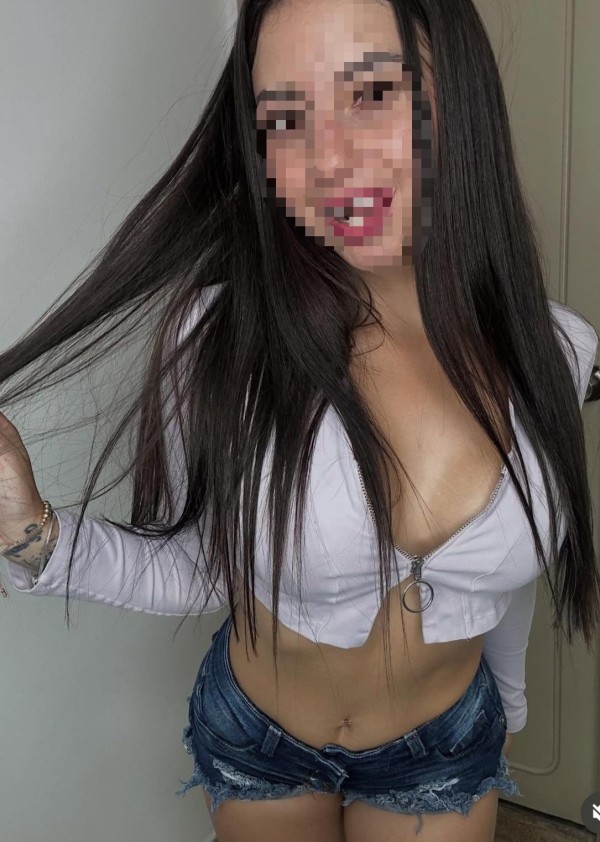 HOLA MIS AMORES NOVEDAD LATINA